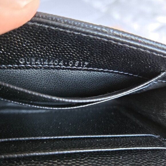 YSL Wallet - Picture 5 of 9